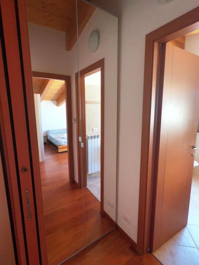 Ferienwohnung Attico Petfriendly Con Terrazzo, Via Del Borgo Montesilvano Marina Exterior foto