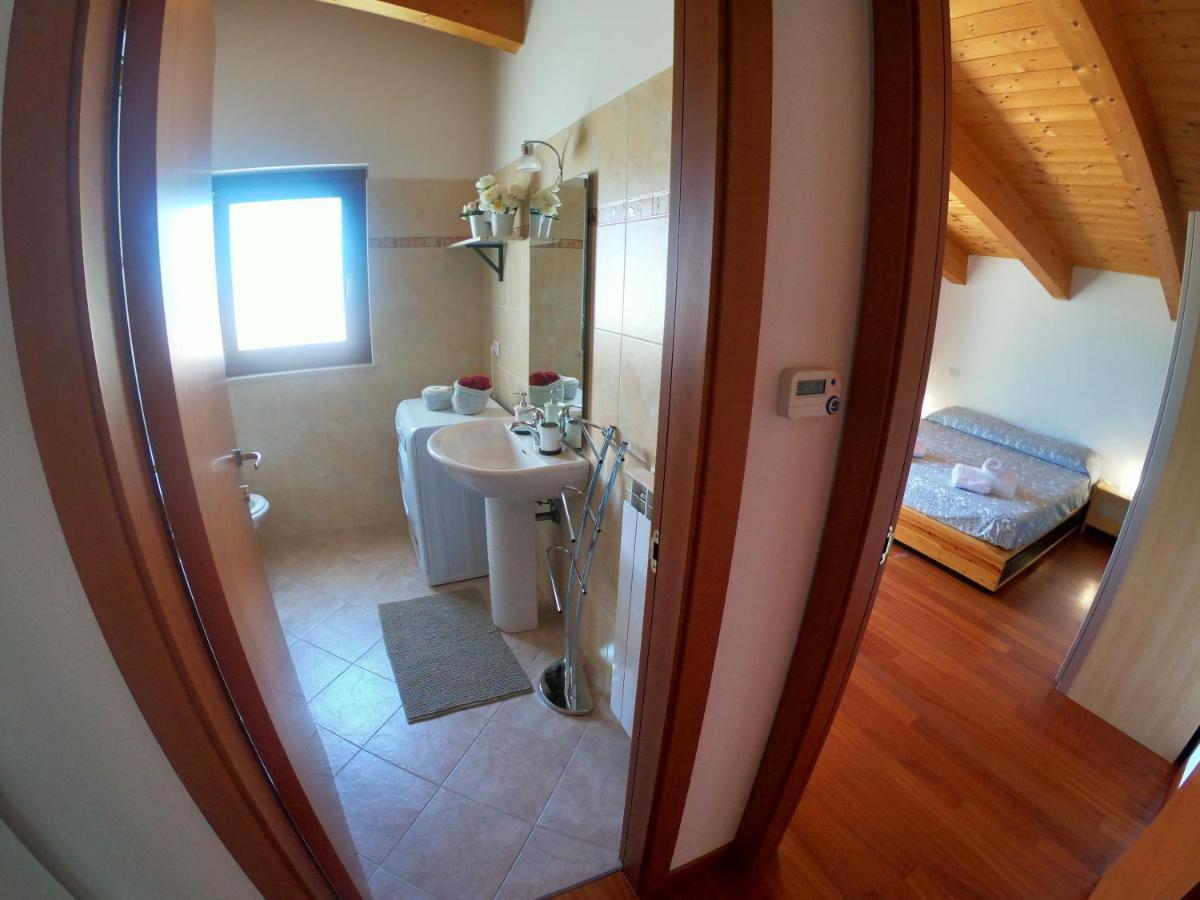 Ferienwohnung Attico Petfriendly Con Terrazzo, Via Del Borgo Montesilvano Marina Exterior foto